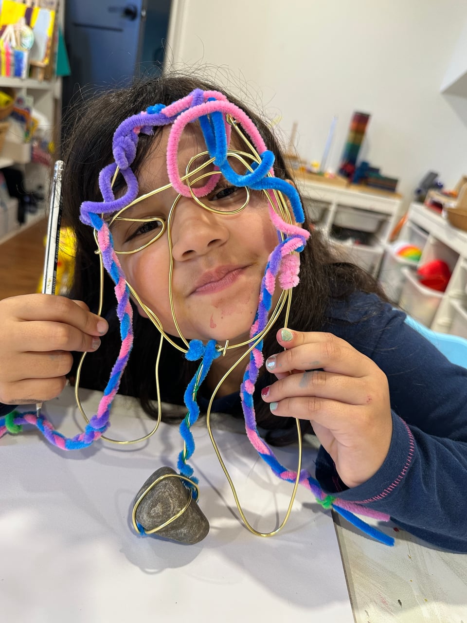 Theme: Dot, Line and Shape preview 1